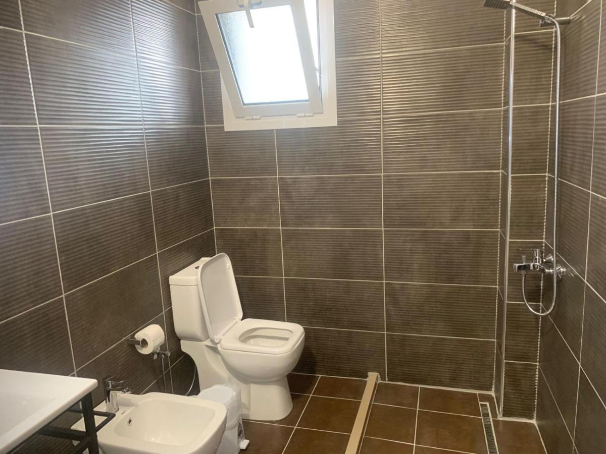 Villa Hysesani Vlorë Екстериор снимка
