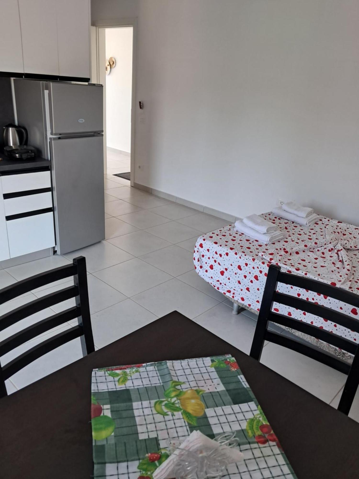 Villa Hysesani Vlorë Екстериор снимка